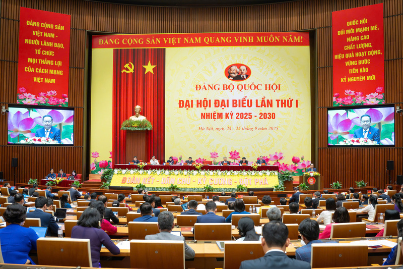 Bí thư Đảng ủy Quốc hội, Chủ tịch Quốc hội phát biểu kết luận phiên trù bị Okvip69.com bán cá nổ hủ. Ảnh: VPQH