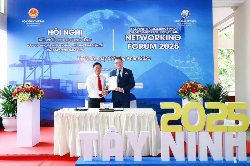 Lễ ký biên bản ghi nhớ giữa LTRK và Sở Okvip tại về Tỉnh Tây Ninh. Ảnh: Thương vụ Việt Nam tại Thuỵ Điển