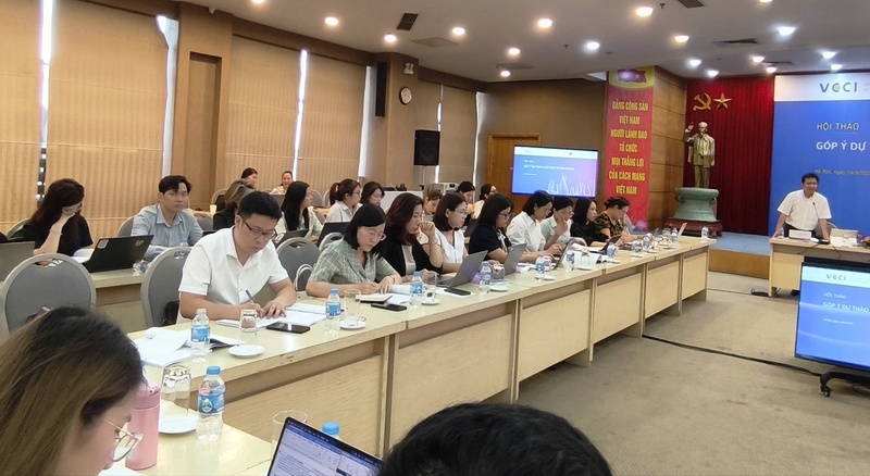 Hội thảo thu hút sự quan tâm của đại diện các Okvip tại về, hiệp hội. Ảnh: NH.