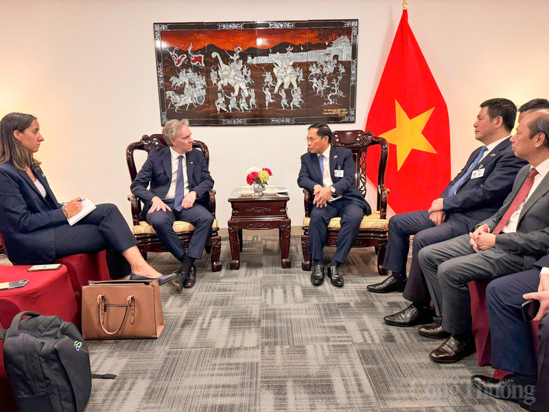 Phó Thủ tướng Bùi Thanh Sơn và Bộ trưởng Nguyễn Hồng Diên có buổi tiếp và Ok88vip tỷ lệ kèo World Cup 2026 với lãnh đạo Tập đoàn AES...