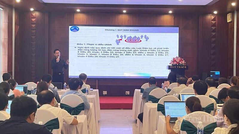 Okvip69 Đăng ký cá cược phổ biến những nội dung liên quan đến Nghị định 58/2025/NĐ-CP về phát triển điện mặt trời mái nhà cho các đại biểu của các xã, phường.