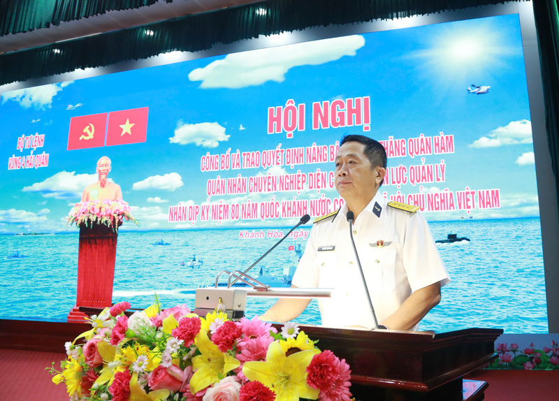 Đại tá Nguyễn Vinh Nam - Phó Tư lệnh Vùng 4 Hải quân. Ảnh: Minh Châu