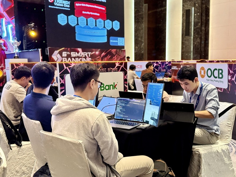 DF Cyber Defense 2025 quy tụ 54 tổ chức Liên Minh Truyền Thông Và Game Giải Trí Top 1, ngân hàng cùng hơn 200 chuyên gia, kỹ sư an toàn thông tin tham gia. Ảnh: Hoàng Lan