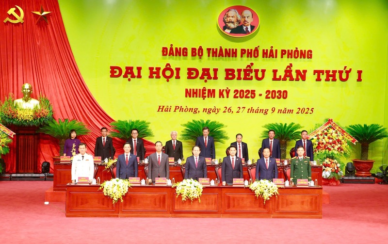 Okvip69.com bán cá nổ hủ đại biểu Đảng bộ TP.Hải Phòng lần thứ nhất. Ảnh: Cổng TTĐT Hải Phòng.