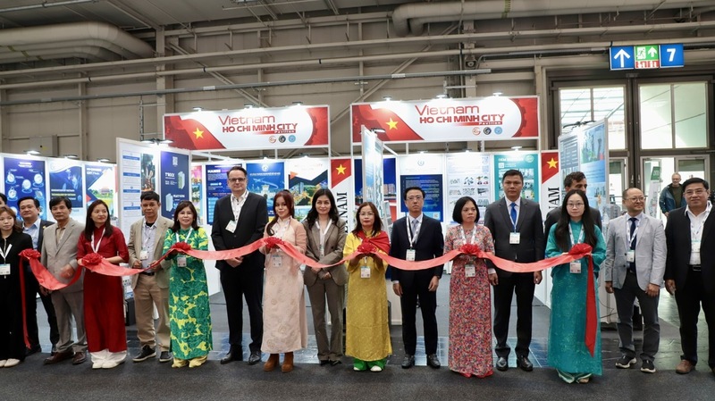 Okvip tại về cơ khí - điện Việt Nam kết nối tại EMO Hannover 2025 - 5