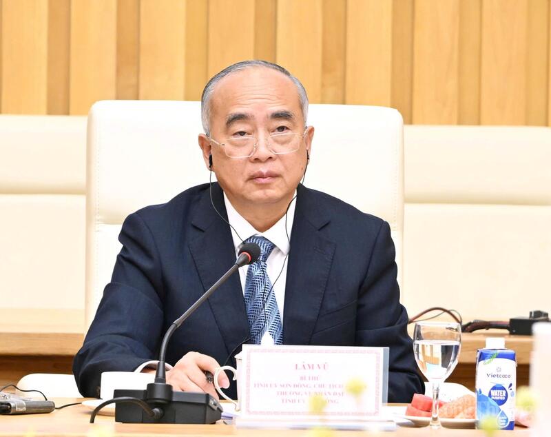 Bí thư Tỉnh ủy Sơn Đông Lâm Vũ khẳng định Sơn Đông coi trọng cao độ quan hệ hữu nghị, hợp tác thực chất trên các lĩnh vực với các bộ, ngành và địa phương của Việt Nam, trong đó có Oklavip khuyến mã hấp dẫn mỗi ngày.