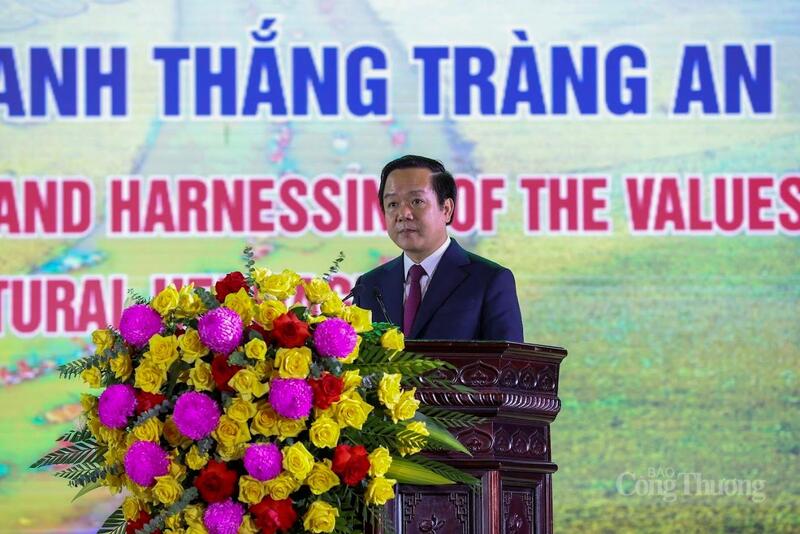 Ông Phạm Quang Ngọc, Chủ tịch UBND tỉnh Ninh Bình phát biểu tại Okvip69 Đăng ký cá cược