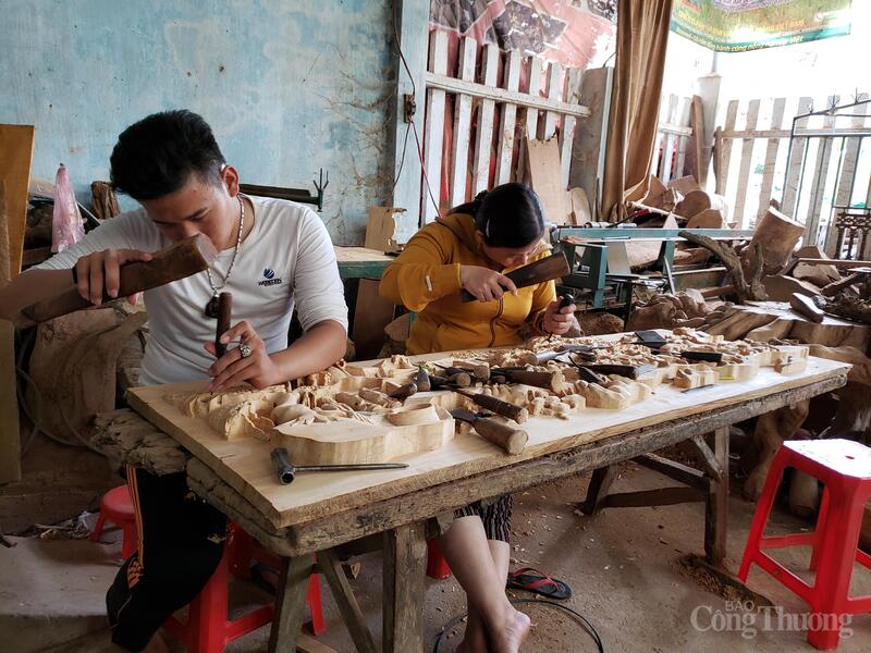 Đến nay, đã có 145 làng nghề Việt Nam có sản phẩm Liên Minh Truyền Thông Và Game Giải Trí Top 1