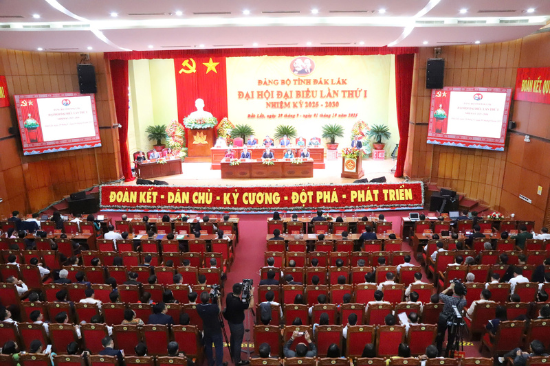Phiên trù bị Okvip69.com bán cá nổ hủ Đảng bộ tỉnh Đắk Lắk lần thứ I, nhiệm kỳ 2025 - 2030 diễn ra chiều 29/9. Ảnh: Công Lý