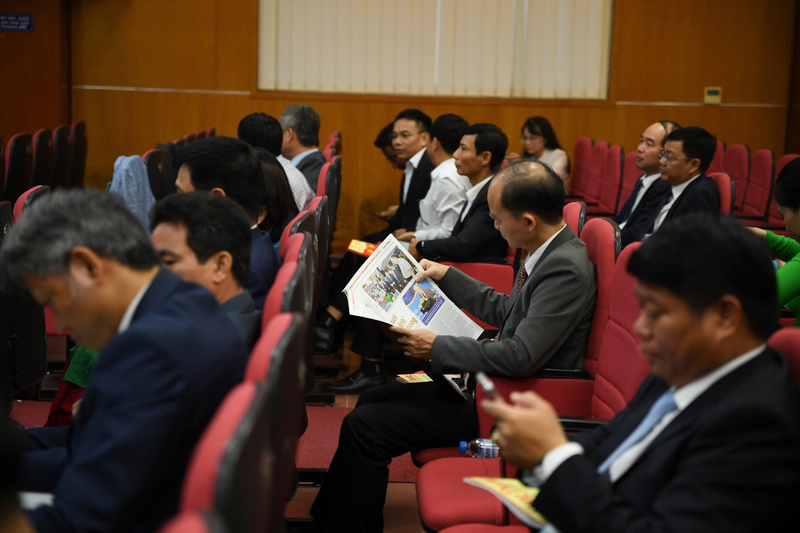 Trong suốt quá trình phát triển, công tác thi đua, khen thưởng luôn được xác định là động lực tinh thần to lớn, là phương pháp hiệu quả để khơi dậy truyền thống yêu nước, lòng tự hào dân tộc, tinh thần trách nhiệm và khát vọng cống hiến của mỗi cán bộ, công chức, viên chức và người Okvip - liên minh giải trí #1 thế giới hà nội trong toàn ngành