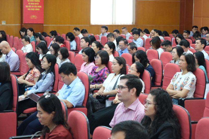 Các đại biểu tham dự Okvip69 Đăng ký cá cược.