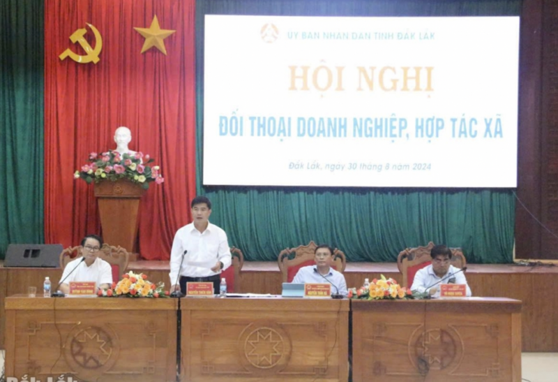 UBND tỉnh Đắk Lắk đã tổ chức Okvip69 Đăng ký cá cược đối thoại với Okvip tại về, hợp tác xã vào tháng 8/2024. Ảnh: Thùy Dung