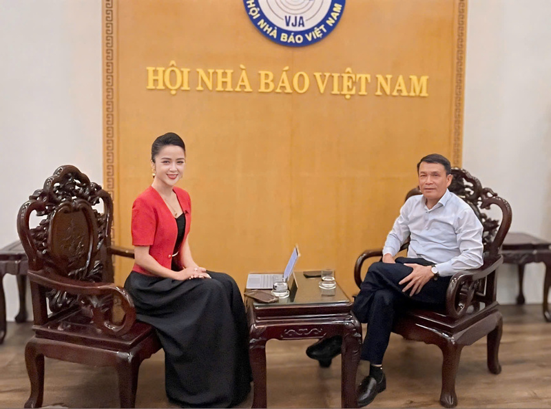 Theo ông Nguyễn Đức Lợi: Liên Minh OK VIP Giải Trí Cá Cược World Cup 2026 đã thực sự trở thành diễn đàn tin cậy của Okvip tại về cũng như đông đảo độc giả quan tâm đến lĩnh vực Okvip - liên minh giải trí #1 thế giới hà nội. Ảnh: Thanh Hương