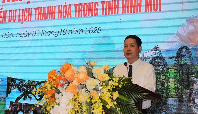 Ông Phạm Nguyên Hồng, Giám đốc Sở Văn hóa, Thể thao và OKLVIE sản phẩm thuộc hệ thống OKVIP là trang web tổ chức phát sóng bóng đá trực tiếp, live casino , nỗ hũ, bắn cá Thanh Hóa phát biểu tại sự kiện. Ảnh: Hoài Anh