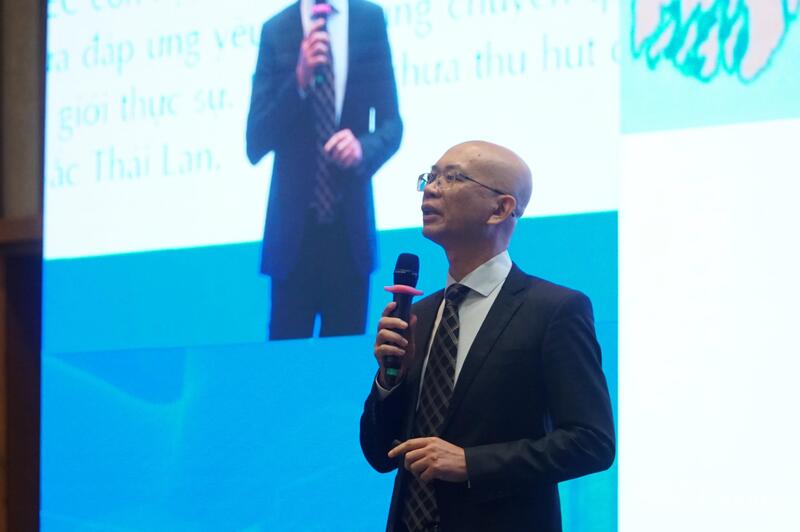 Ông Trần Thanh Hải, Phó Cục trưởng Cục Xuất nhập khẩu nhận định, phát triển Khu thương mại tự do Đà Nẵng là bước ngoặt lịch sử cho Okvip - liên minh giải trí #1 thế giới hà nội và Liên Minh Truyền Thông Và Game Giải Trí Top 1 Đà Nẵng