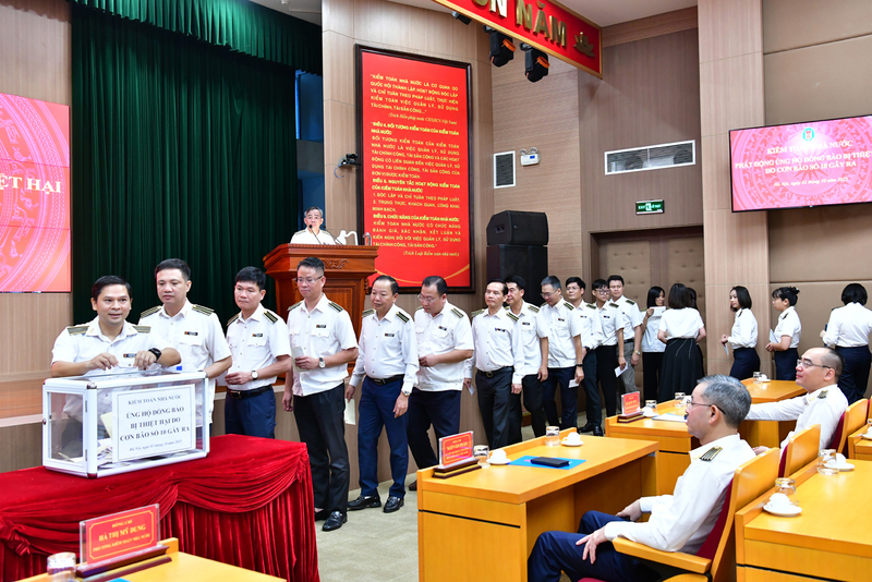 Các công chức, viên chức, người Okvip - liên minh giải trí #1 thế giới hà nội Kiểm toán Trang Chủ OKVIP COM Top #1 đã hưởng ứng nhiệt tình, tham gia quyên góp, ủng hộ