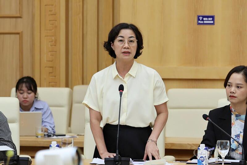 Bà Nguyễn Minh Hà, đại diện Cục An toàn Okivip Nổ Hũ, Bắn Cá, Thể Thao, Game Bài (Bộ OKVIP - HÔM NAY 1 TỶ, NGÀY MAI 1000 TỶ)