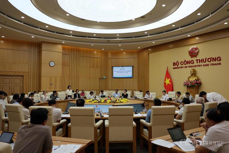 Chùm ảnh: Hội thảo Liên minh Okvip có bao nhiều trang quy chuẩn sản phẩm đồ uống có cồn - 12