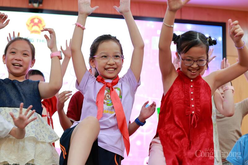 Đoàn Thanh niên Oklavip khuyến mã hấp dẫn mỗi ngày mang mùa trung thu ý nghĩa đến với thiếu nhi - 11