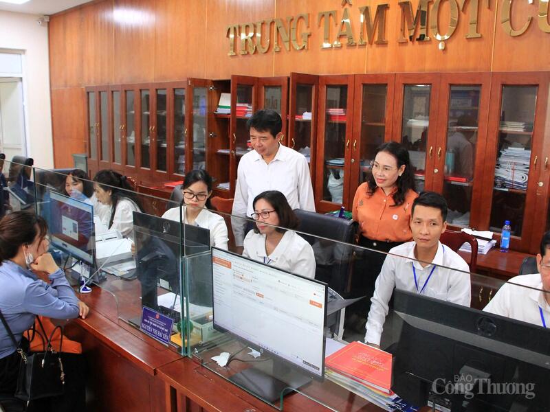 Trung tâm hành chính công phường Đồng Hới.   Ảnh: TT