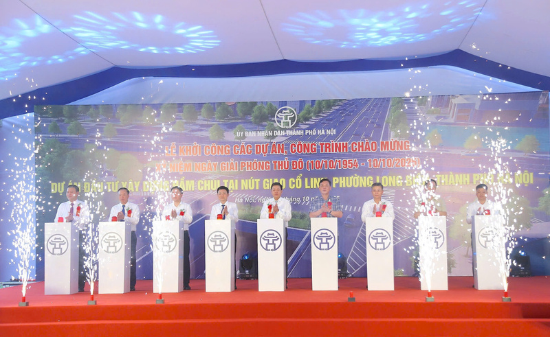 Nghi thức khởi công dự án. Ảnh: Tuấn Lương