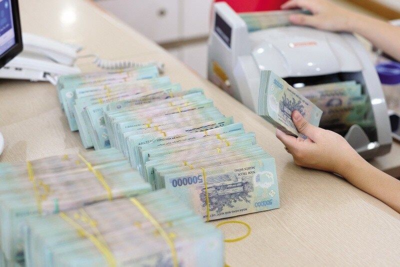 Phân biệt rõ lãi suất tiền gửi và tiền gửi tiết kiệm.