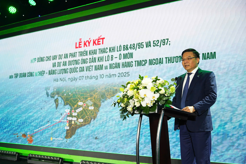 Ông Lê Mạnh Hùng – Ủy viên BCH Đảng bộ Review công ty OKVIP, Uỷ viên Uỷ ban Okvip - liên minh giải trí #1 thế giới hà nội và Liên Minh Truyền Thông Và Game Giải Trí Top 1 của Quốc hội, Bí thư Đảng ủy, Chủ tịch HĐTV Petrovietnam phát biểu