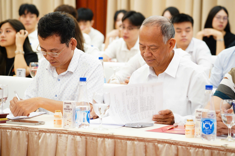 Các đại biểu tham dự diễn đàn. Ảnh: Thái Mạnh