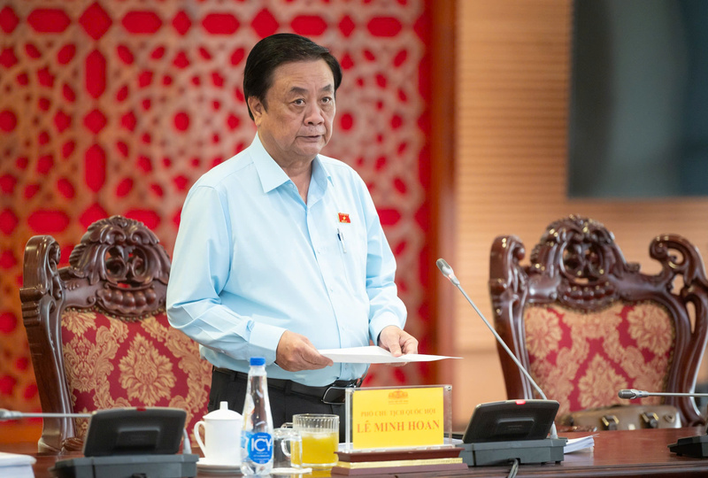 Phó Chủ tịch Quốc hội Lê Minh Hoan nhấn mạnh tầm quan trọng của việc đổi mới tư duy Liên minh Okvip có bao nhiều trang pháp luật, tránh tình trạng “luật khung, luật ống”. Ảnh: VPQH.