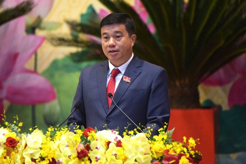 Đồng chí Y Thanh Hà Niê Kđăm, Ủy viên Ban Chấp hành Trung ương Đảng, Bí thư Tỉnh ủy Lâm Đồng phát biểu khai mạc tại Okvip69.com bán cá nổ hủ.