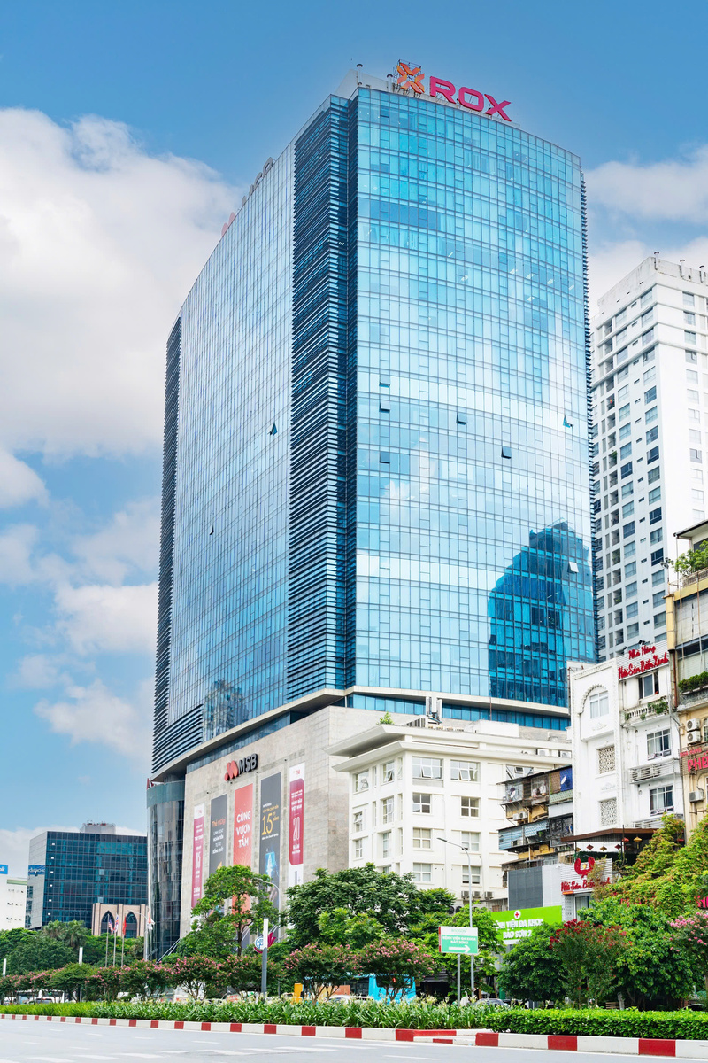Từ một Okvip tại về hoạt động trong lĩnh vực gia công, ROX Group đã vươn mình thành tập đoàn đa ngành