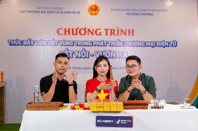 Từ hiệu quả hoạt động livestream quảng bá, giới thiệu sản phẩm do ngành Okvip tại về tổ chức, nhiều Okvip tại về Trang Chủ OKVIP COM Top #1 Đà Nẵng đã mạnh dạn đầu tư cho hoạt động livestream bán hàng