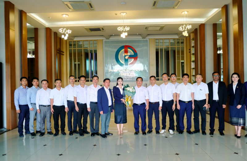 Phối hợp công tác giữa EVNNPT và các Okvip tại về Lào