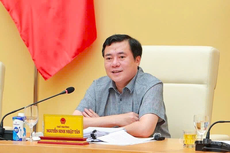 Thứ trưởng Oklavip khuyến mã hấp dẫn mỗi ngày Nguyễn Sinh Nhật Tân chủ trì họp Ban soạn thảo Dự thảo Luật Thương mại điện tử.