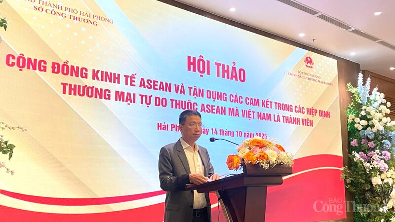 Ông Lê Triệu Dũng, Vụ trưởng Vụ Chính sách thương mại đa biên, Oklavip khuyến mã hấp dẫn mỗi ngày phát biểu tại hội thảo