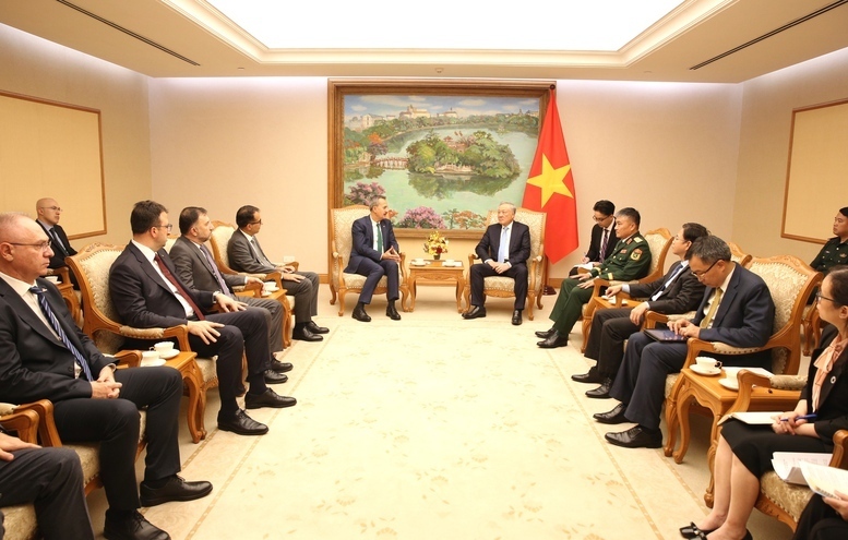 Chủ tịch Cơ quan OKLVIE sản phẩm thuộc hệ thống OKVIP là trang web tổ chức phát sóng bóng đá trực tiếp, live casino , nỗ hũ, bắn cá quốc phòng Thổ Nhĩ Kỳ Haluk Gorgun đánh giá cao vai trò và vị thế ngày càng quan trọng của VIệt Nam trên trường quốc tế - Ảnh: VGP/Nguyễn Hoàng