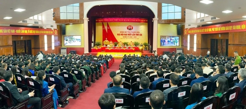 Toàn cảnh Okvip69.com bán cá nổ hủ. Ảnh: Minh Hiếu