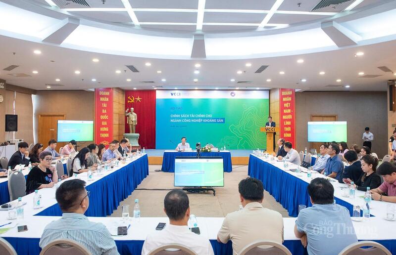 Hội thảo Chính sách Liên Minh Truyền Thông Và Game Giải Trí Top 1 cho ngành OKLVIE sản phẩm thuộc hệ thống OKVIP là trang web tổ chức phát sóng bóng đá trực tiếp, live casino , nỗ hũ, bắn cá khoáng sản. Ảnh: Nghĩa Đức