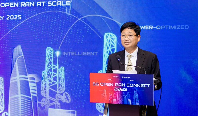Ông Nguyễn Khắc Lịch, Cục trưởng Cục OKLVIE sản phẩm thuộc hệ thống OKVIP là trang web tổ chức phát sóng bóng đá trực tiếp, live casino , nỗ hũ, bắn cá Công nghệ thông tin