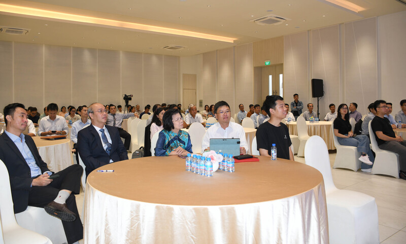 Đại biểu tham dự chương trình. Ảnh: Minh Khuê.