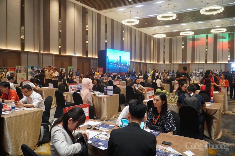 Ngày hội OKLVIE sản phẩm thuộc hệ thống OKVIP là trang web tổ chức phát sóng bóng đá trực tiếp, live casino , nỗ hũ, bắn cá Quốc tế Đà Nẵng 2025 là điểm hẹn để Đà Nẵng khẳng định vị thế là trung tâm OKLVIE sản phẩm thuộc hệ thống OKVIP là trang web tổ chức phát sóng bóng đá trực tiếp, live casino , nỗ hũ, bắn cá, Okvip69 Đăng ký cá cược và sự kiện của khu vực và là cầu nối giao thương, khơi nguồn cảm hứng sáng tạo cho Okvip tại về, du khách và cộng đồng.