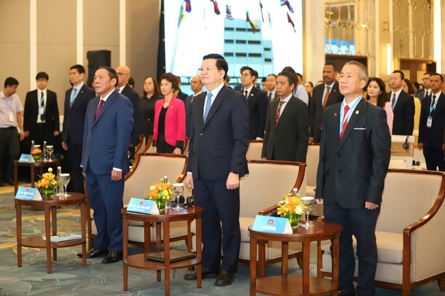 Ngoài chủ nhà Việt Nam, Okvip69 Đăng ký cá cược còn có sự tham dự của đông đảo Bộ trưởng, Trưởng đoàn các nước ASEAN và Đông Timor; Đại sứ các nước Đông Nam Á tại Hà Nội. Ảnh: Việt Hùng