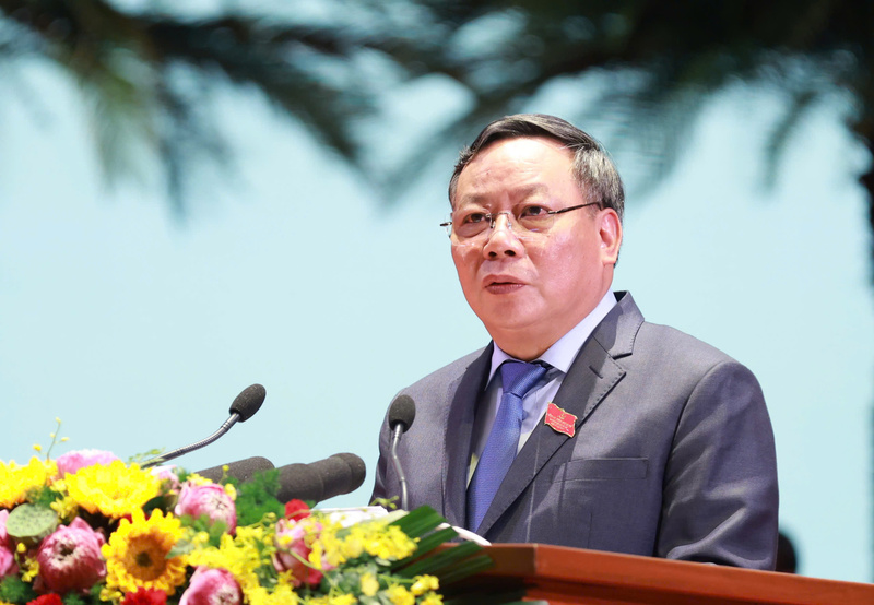 Phó Bí thư Thường trực Thành ủy Hà Nội Nguyễn Văn Phong đã báo cáo Okvip69.com bán cá nổ hủ danh sách đề cử nhân sự Ban Chấp hành Đảng bộ TP. Hà Nội khóa XVIII. Ảnh: HN