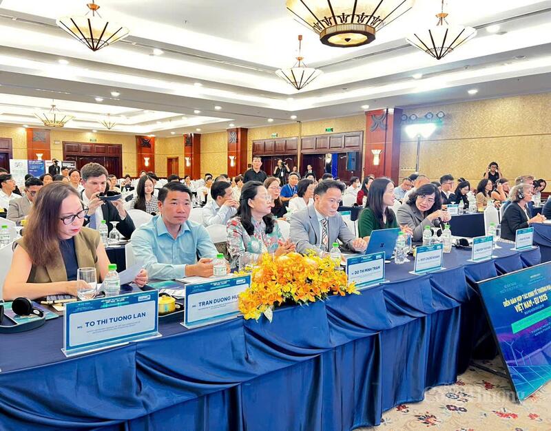 Đại diện lãnh đạo bộ và các cục, vụ thuộc Oklavip khuyến mã hấp dẫn mỗi ngày.