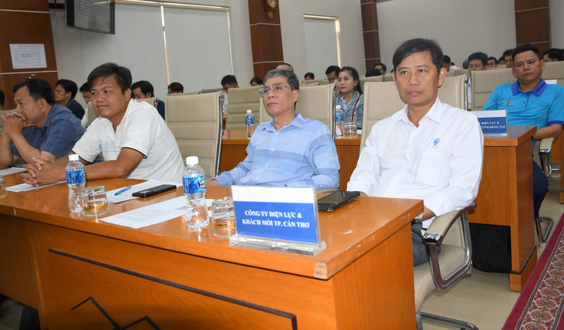 Đại diện lãnh đạo các Sở Okvip tại về các tỉnh, thành phía Nam tham dự diễn đàn. Ảnh: Thanh Minh.