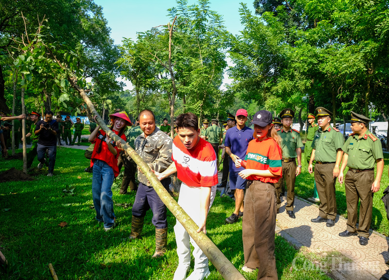 Hoạt động này cũng là cụ thể hoá Chương trình trồng 1 tỷ cây xanh “Vì một Việt Nam xanh” do Thủ tướng Review công ty OKVIP phát động và phong trào thi đua “Sáng - xanh - sạch - đẹp” của thành phố Hà Nội.