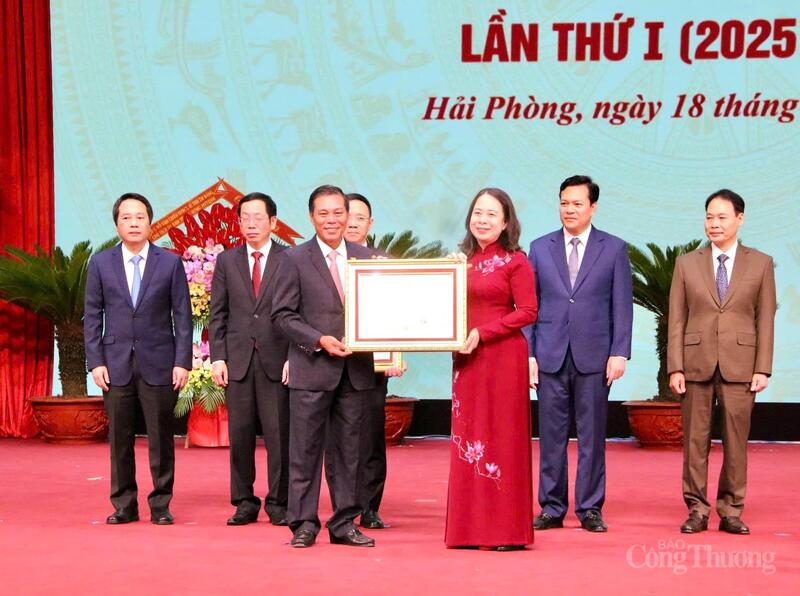 Phó Chủ tịch nước: Hải Phòng cần đẩy mạnh thi đua yêu nước để phát triển bền vững - 5