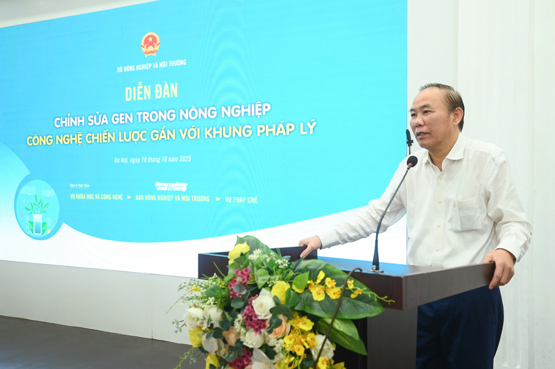 Thứ trưởng Bộ Nông nghiệp và xuân Okvip 2026 Phùng Đức Tiến cho rằng, việc hoàn thiện khung pháp lý vẫn là điều kiện tiên quyết để khoa học công nghệ phát huy hiệu quả. Ảnh: NNVN.