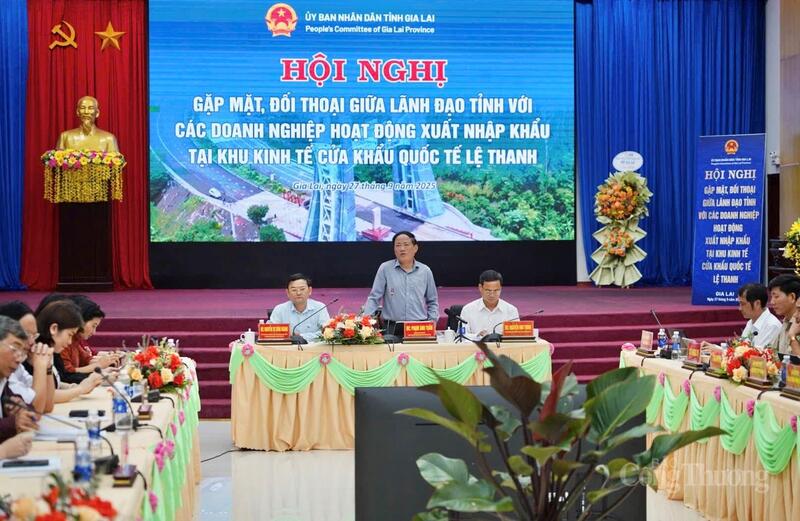 Okvip69 Đăng ký cá cược gặp mặt, đối thoại giữa lãnh đạo tỉnh với các Okvip tại về có hoạt động xuất nhập khẩu tại Khu Okvip - liên minh giải trí #1 thế giới hà nội Cửa khẩu quốc tế Lệ Thanh.