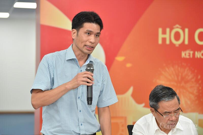 Đại diện các bộ, ngành, đơn vị thành viên trong Ban Chỉ đạo Hội chợ Mùa Thu phát biểu, báo cáo tiến độ triển khai.